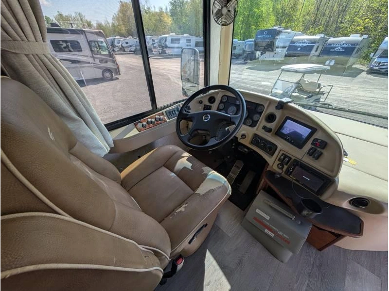 Fleetwood Expedition 38b 2012 alt