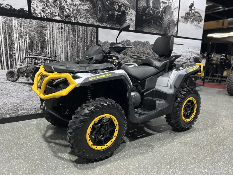 2024 Can-Am OUTLANDER MAX XTP 850 **BAS KILOMÉTRAGE!!** thumbnail 3