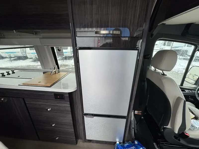 2022 Winnebago ERA 70B thumbnail 15
