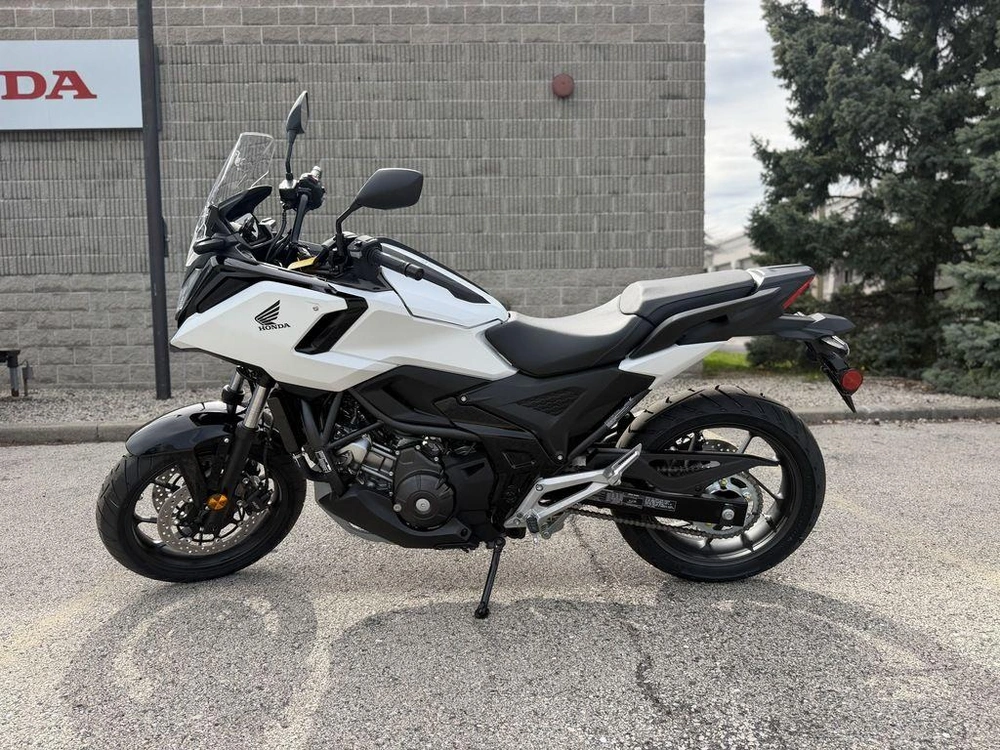 2026 Honda Nc750x Dct alt