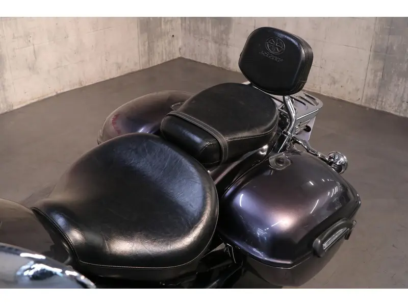 2015 Yamaha ROADSTAR SILVERADO S thumbnail 5