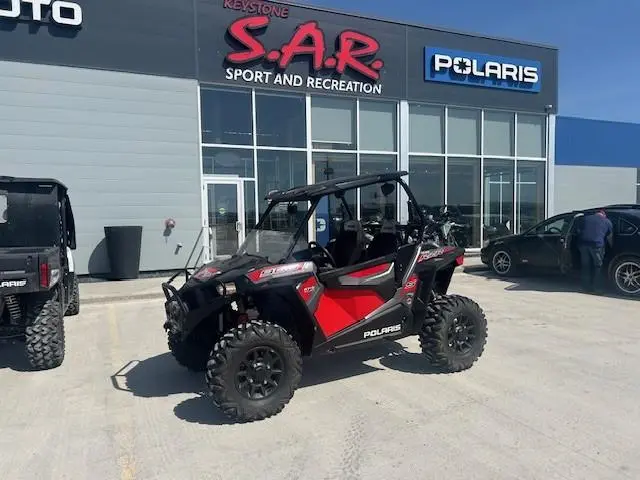 2015 Polaris RZR 900S