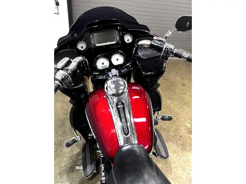 2016 Harley-Davidson ROAD GLIDE S FLTRXS thumbnail 7