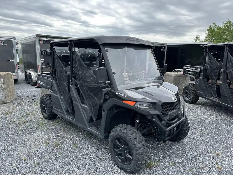 2025 CFMOTO UFORCE 800XL thumbnail 4