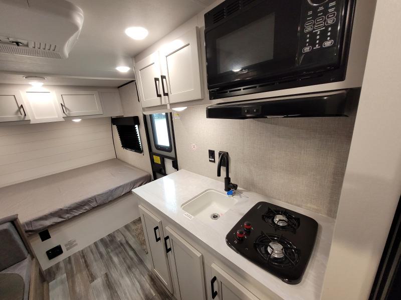2024 Jayco JayFlight thumbnail 9