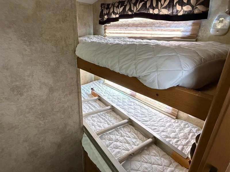 Keystone Rv Outback 292bh 2013 alt