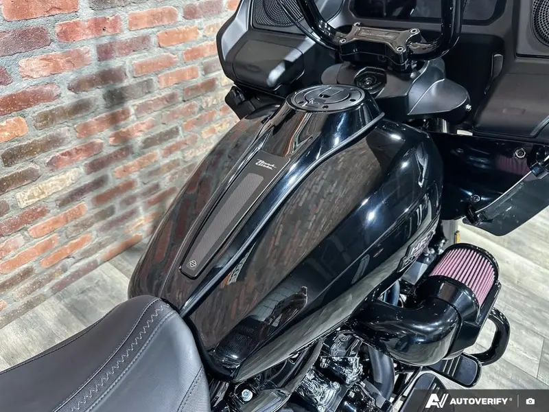 2026 Harley-Davidson ROAD GLIDE thumbnail 7