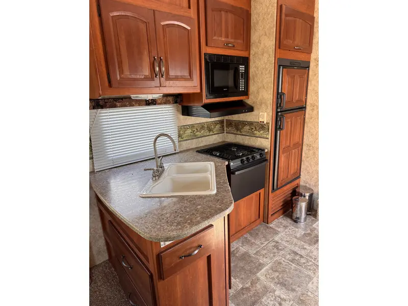 2012 Keystone RV COUGAR 29 RES thumbnail 8