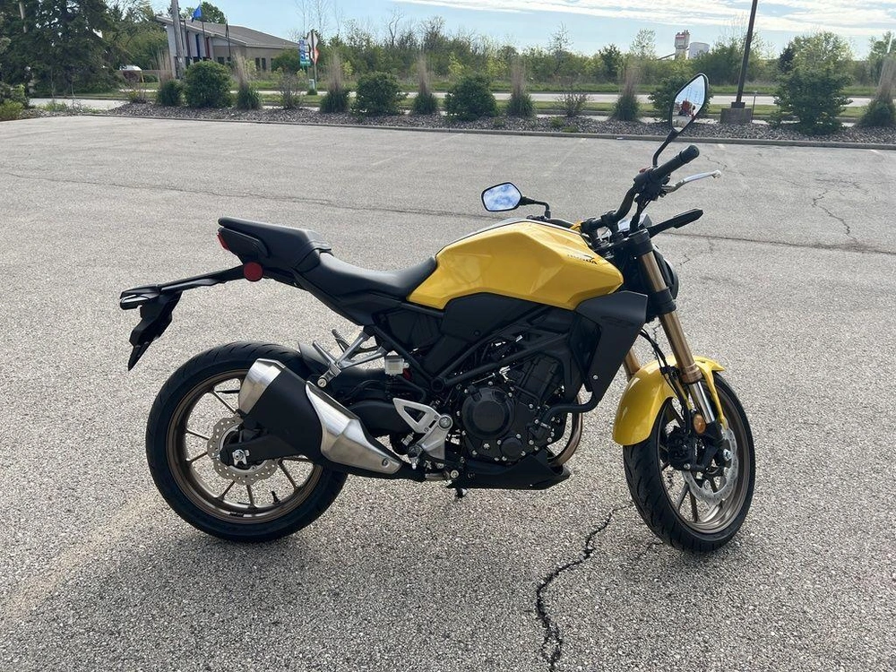 2026 Honda Cb300r alt