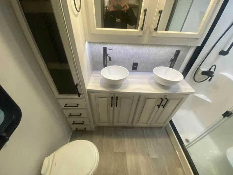 Keystone Rv Montana 3763bp 2022 alt