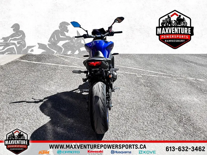 2023 Yamaha MT09 thumbnail 4