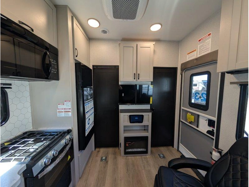 Jayco Seismic 214 2027 alt