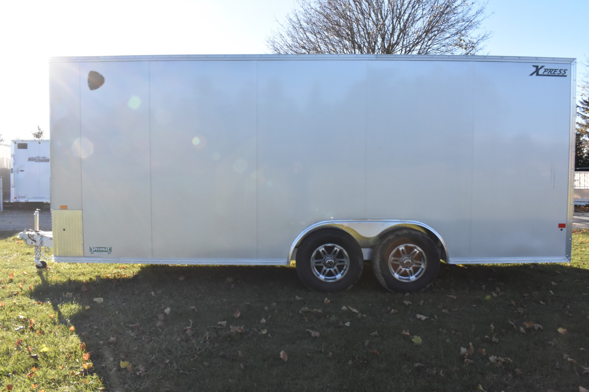 2024 Alcom Aluminum Enclosed 8.5' x 20' Tandem Axle thumbnail 2