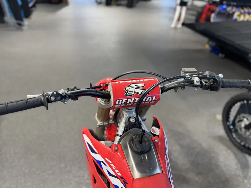 2024 Honda CRF 250R thumbnail 5