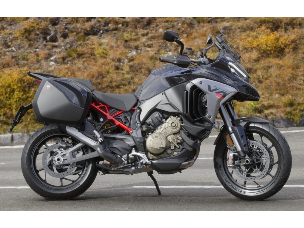 2026 Ducati Multistrada V4s Black alt