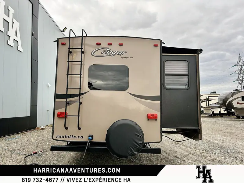 2015 Keystone RV Cougar 337 FLS thumbnail 5