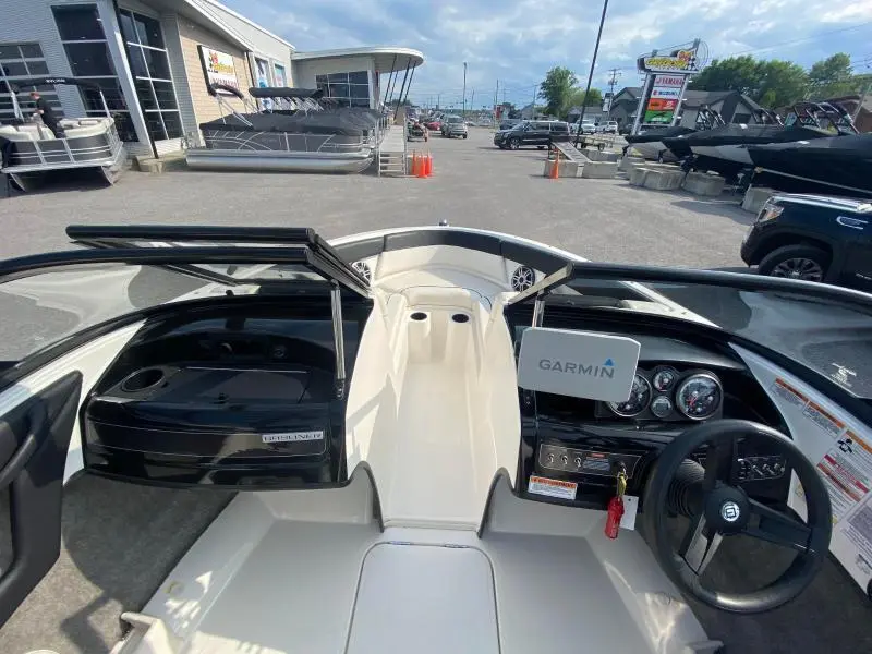 2016 Bayliner 185BR thumbnail 12