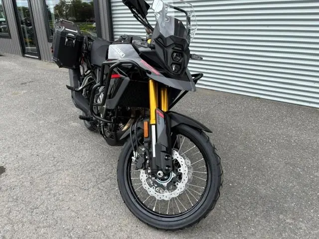 2026 Suzuki V-STROM 800DE AVENTURE thumbnail 2