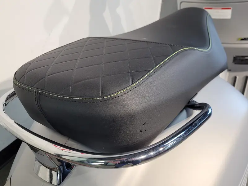 2024 VESPA GTS 300 SUPER TECH *2.99% / 60 mois💳