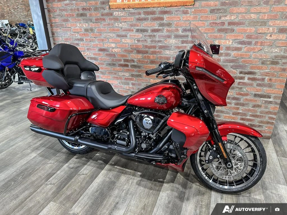 2026 Harley-davidson Street Glide Limited alt
