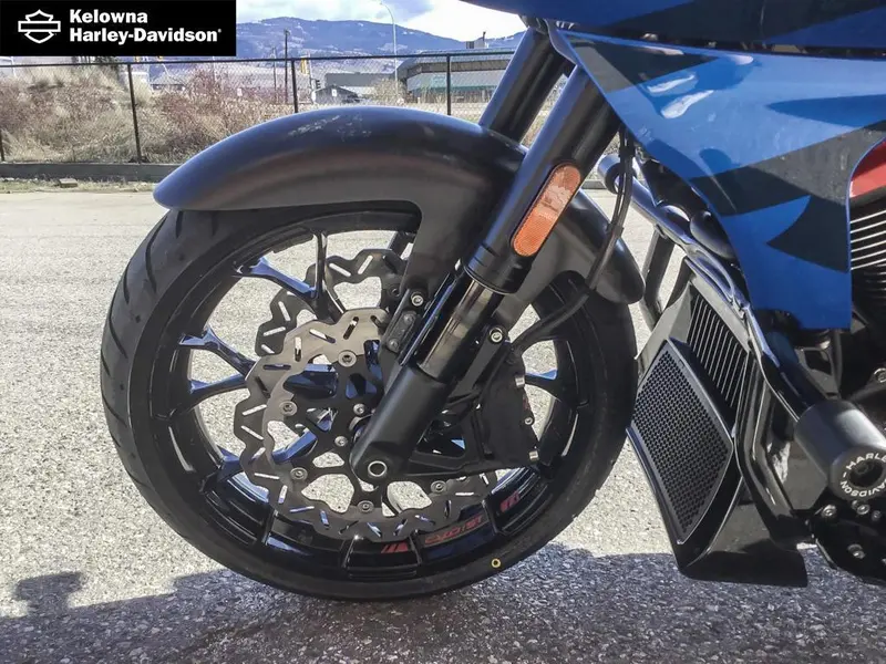 2026 Harley-Davidson FLTRXSTSE - CVO™ Road Glide® ST thumbnail 22