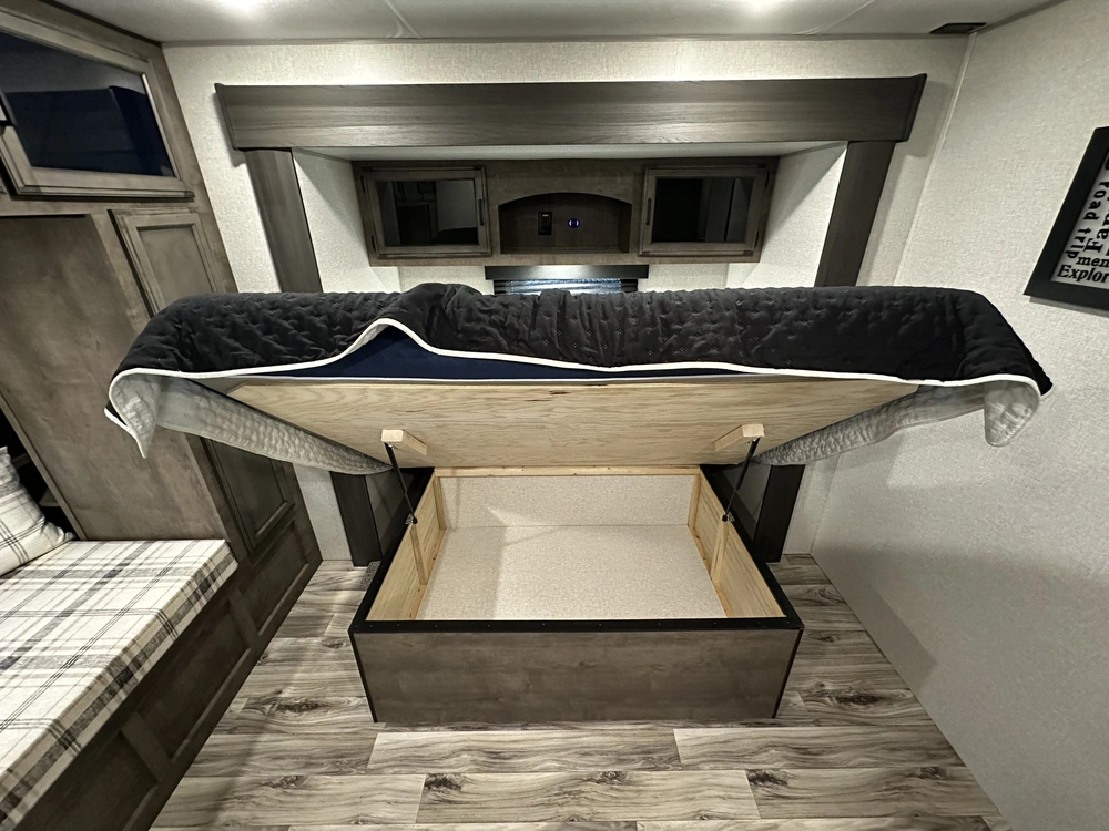 2022 Venture Rv Sporttrek 272vrk alt