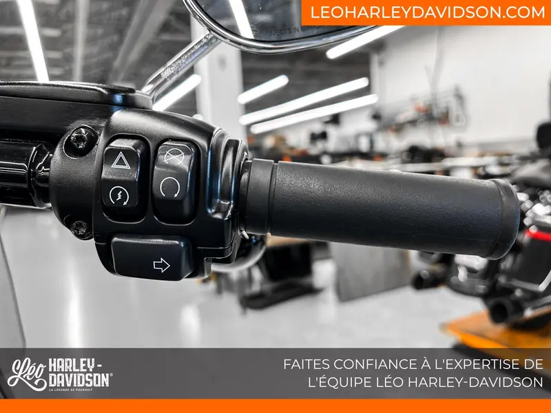 2022 Harley-Davidson FLFBS Fat Boy thumbnail 18