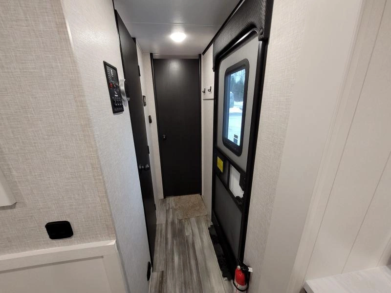 Jayco Jay Feather 27mk 2025 alt