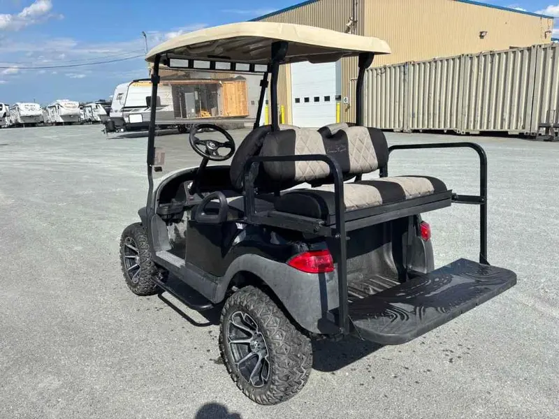2015 Club Car Precedent thumbnail 6
