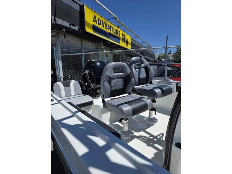 2026 Other 180BW w/ CUSHION PKG + MERCURY 90HP EXLPT + GALVANIZED TRAILER thumbnail 8