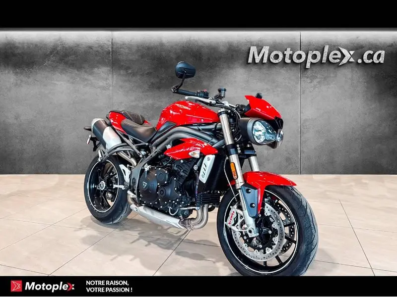 2017 Triumph SPEEDTRIPLE 1050S thumbnail 2