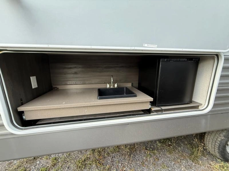 Forest River Shasta 26bh 2020 alt