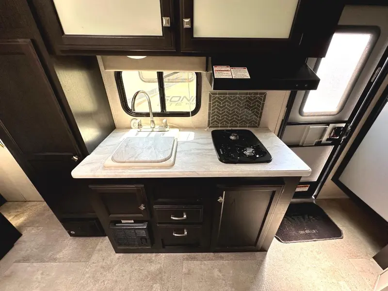 2019 Venture RV Sonic Lite 168VRB thumbnail 11
