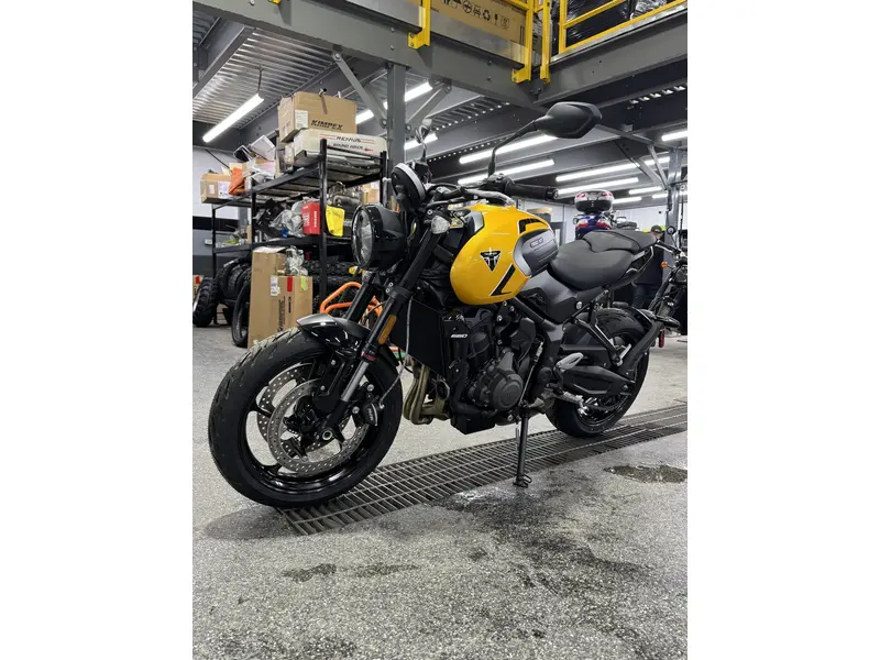 2026 Triumph TRIDENT 660