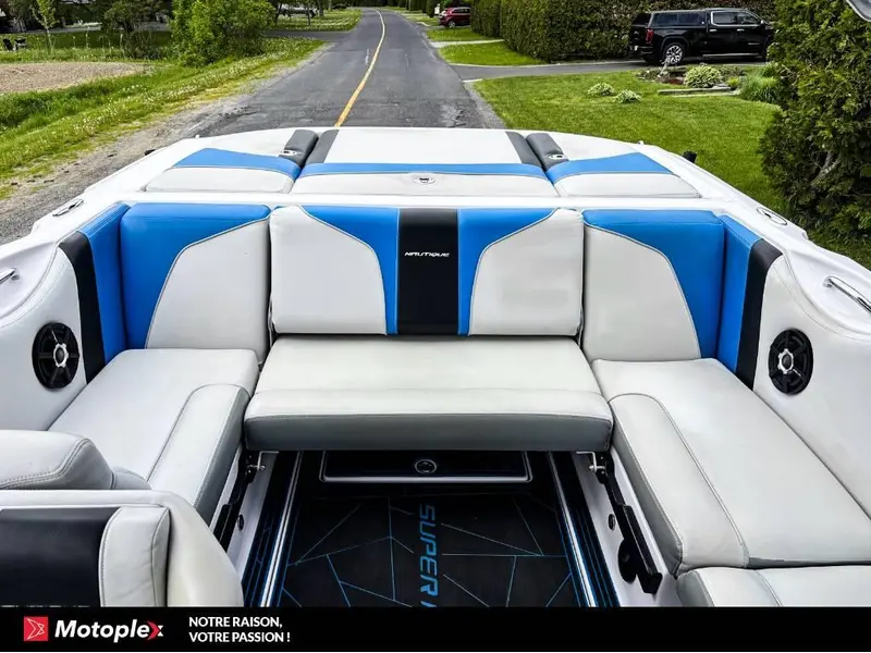 2011 Nautique AIR NAUTIQUE 210 TEAM EDITION thumbnail 7