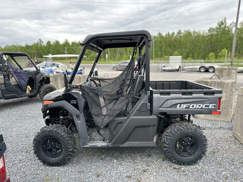 2025 Cfmoto Uforce 600 alt