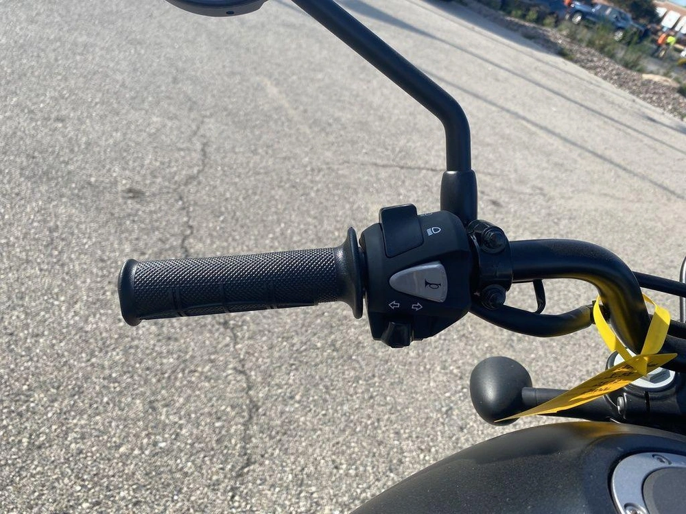 2025 Honda Scl500 alt