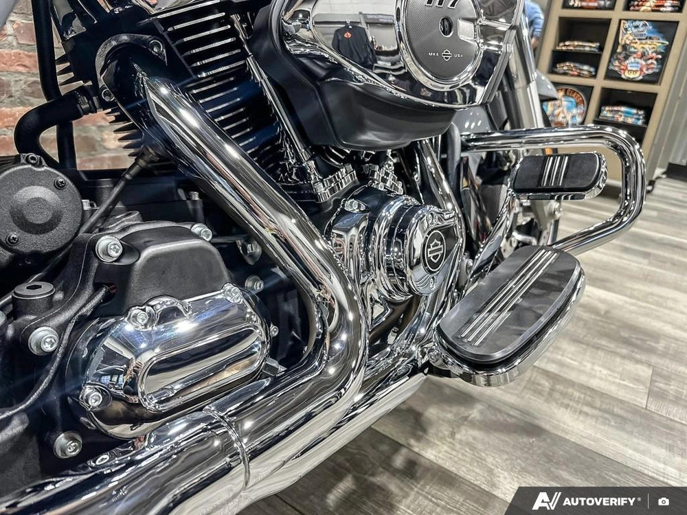 2026 Harley-davidson Road Glide alt