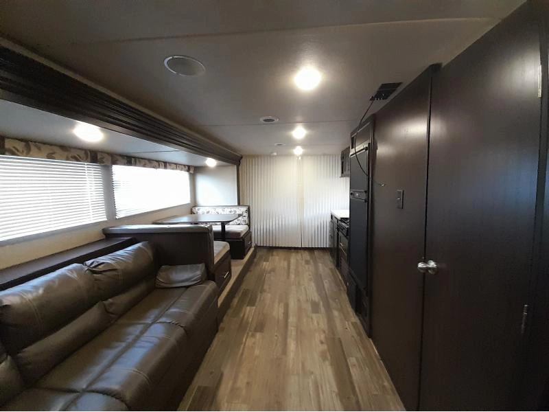 Forest River Cherokee Grey Wolf 26cks 2017 alt