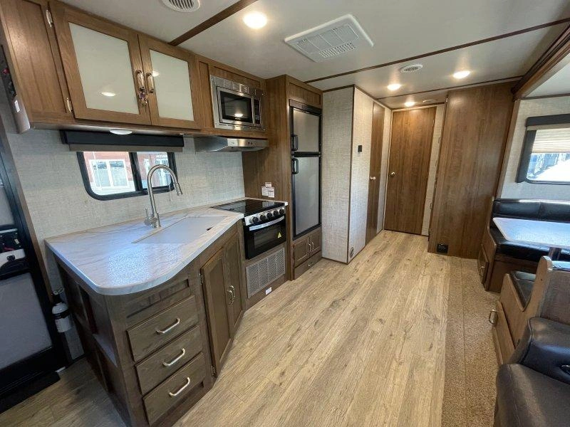 2020 Gulfstream Envision 284qb alt