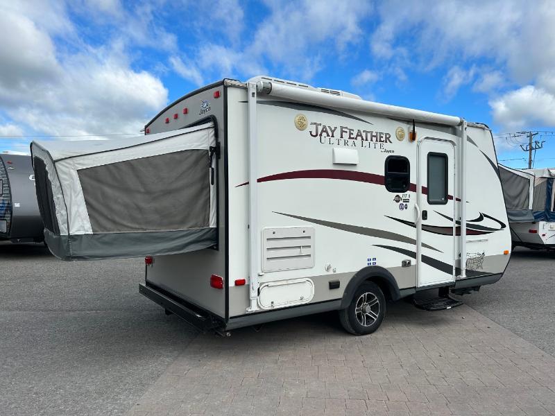 2014 Jayco Jay Feather thumbnail 2