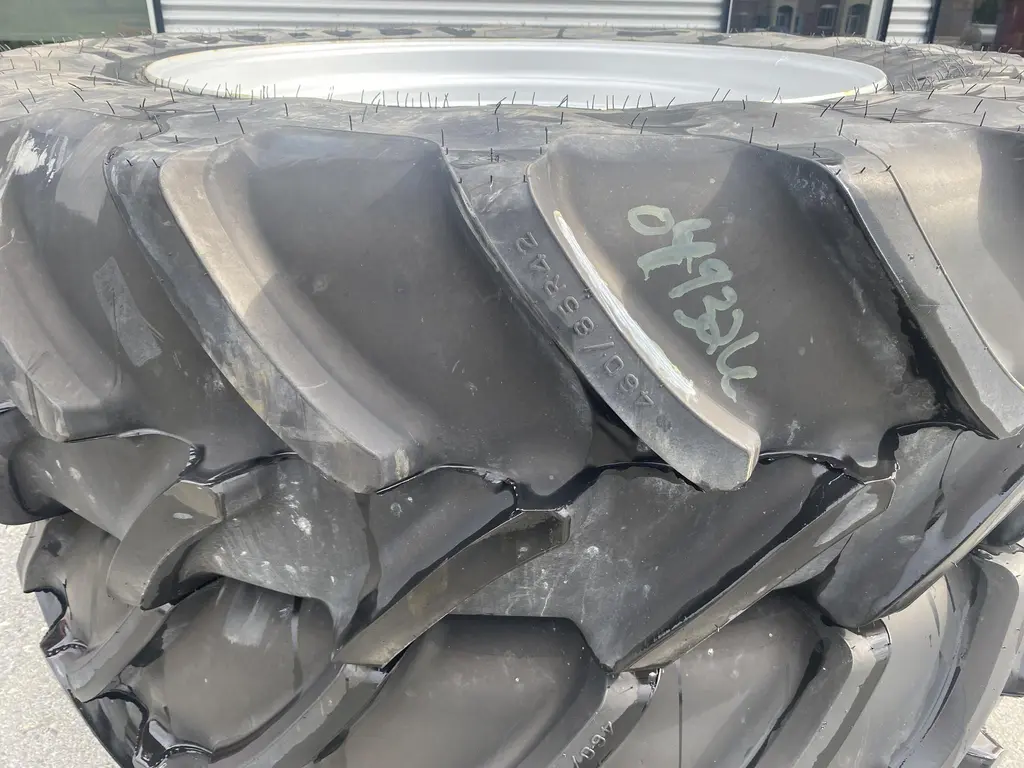 2021 Firestone 460/85R42