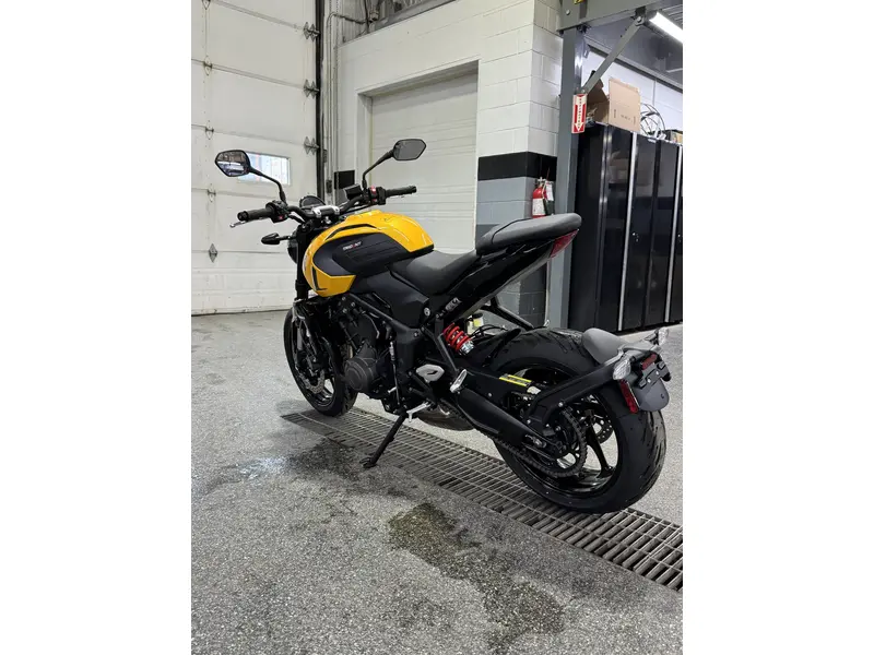 2026 Triumph TRIDENT 660