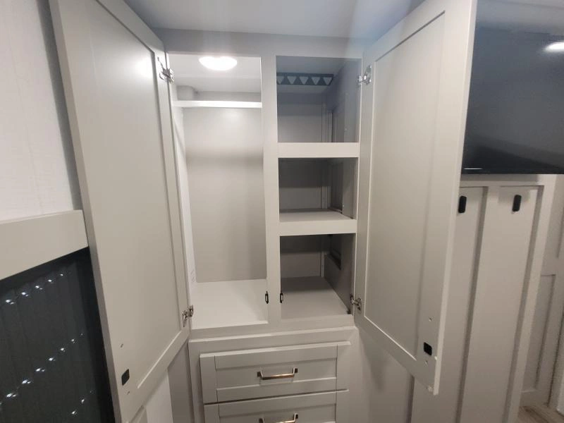 2026 Brinkley Model Z Z2670 alt