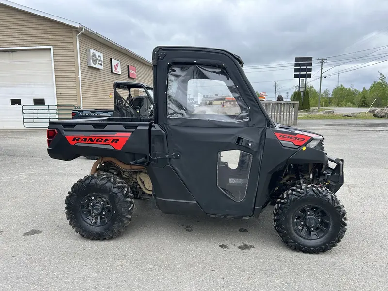 2022 Polaris Ranger 1000 Premium thumbnail 3