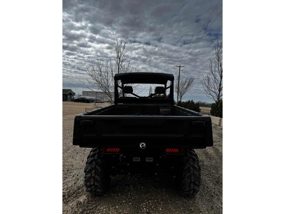 2026 Can-am Defender 6x6 Xt Hd10 alt