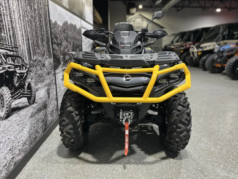 2023 Can-Am OUTLANDER MAX XTP 850 **BAS KILOMÉTRAGE!!** thumbnail 3