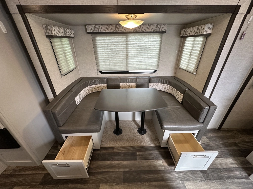 Keystone Rv Bullet 22rbp 2019 alt