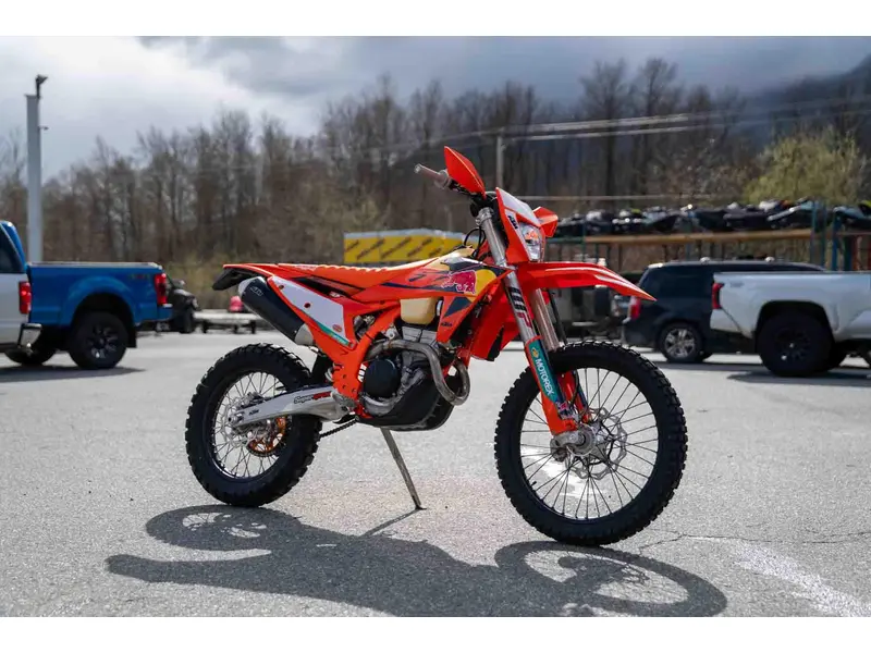 2025 KTM 350 EXC-F CHAMPION EDITION thumbnail 2