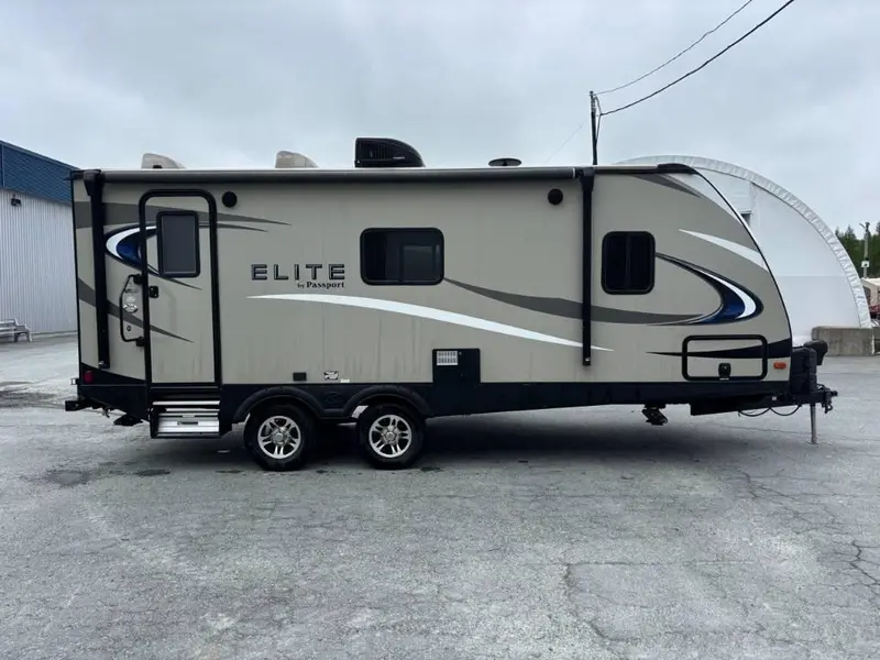 2018 Keystone RV Passport Elite 23RB thumbnail 5